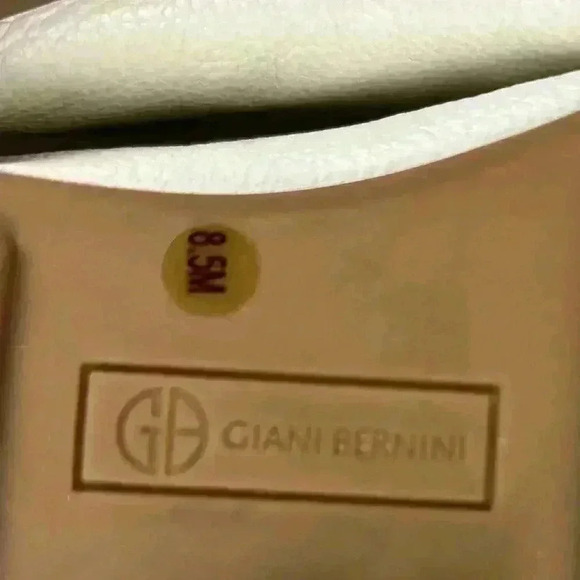 GIANI BERNINI Dailyn Memory Foam Loafers- White Leather- Size 8.5 - Picture 7 of 17